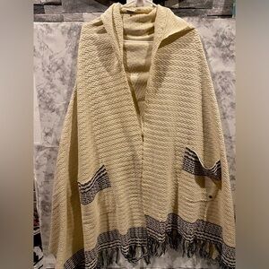 Women’s Roxy one size boho open front fringed shawl hooded cape